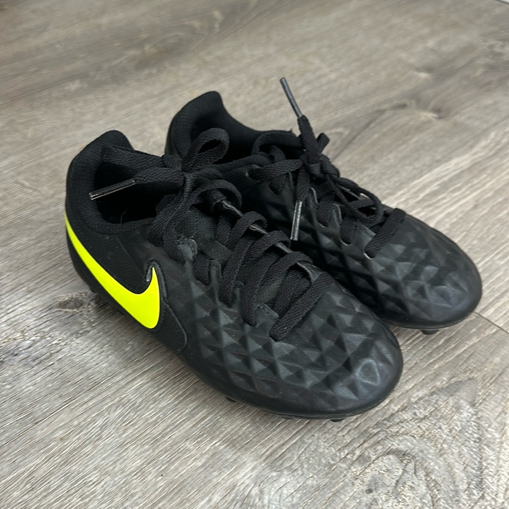 New kids Nike soccer cleats